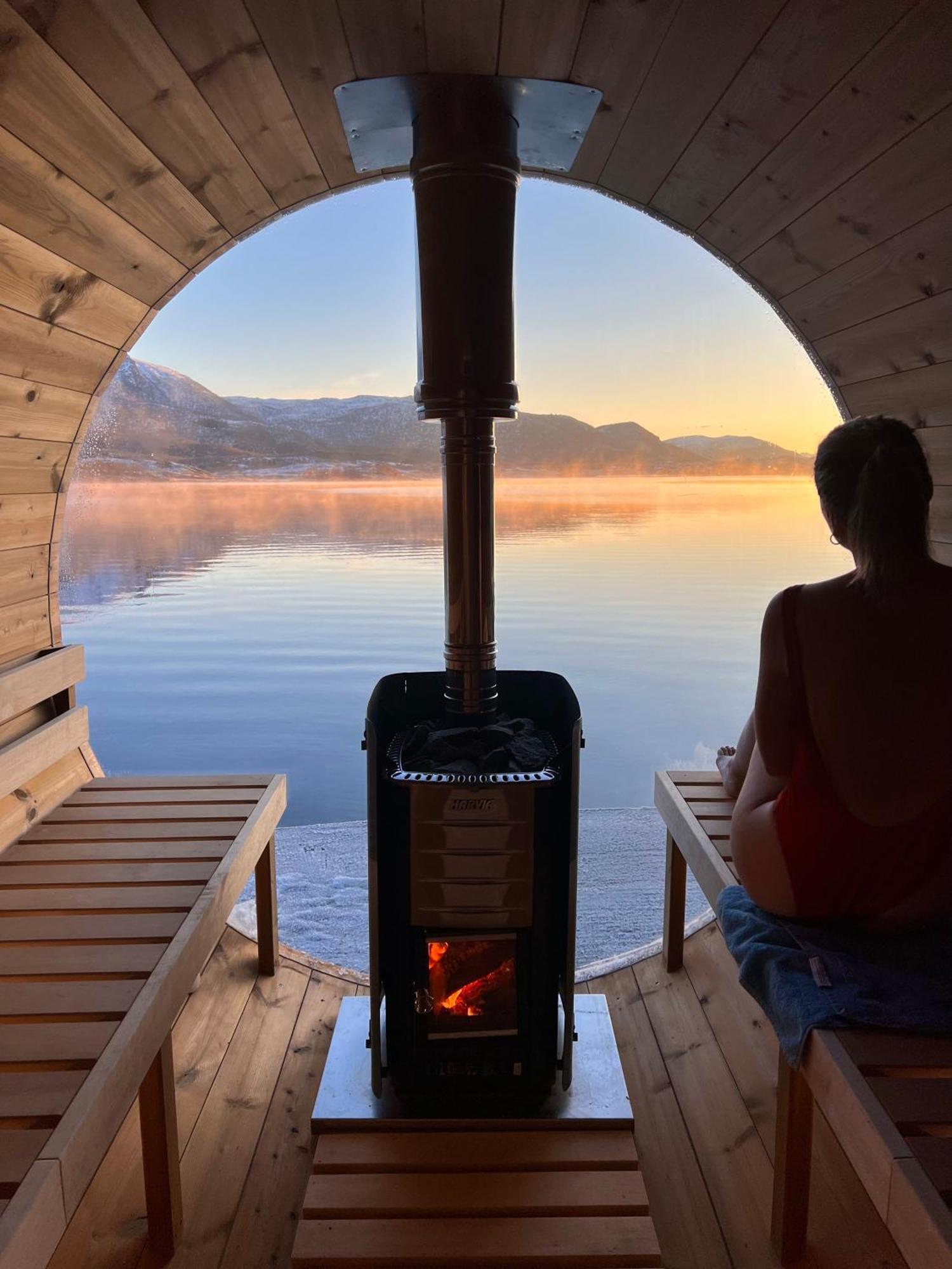 Vesteralen Apartment Bø i Vesterålen エクステリア 写真